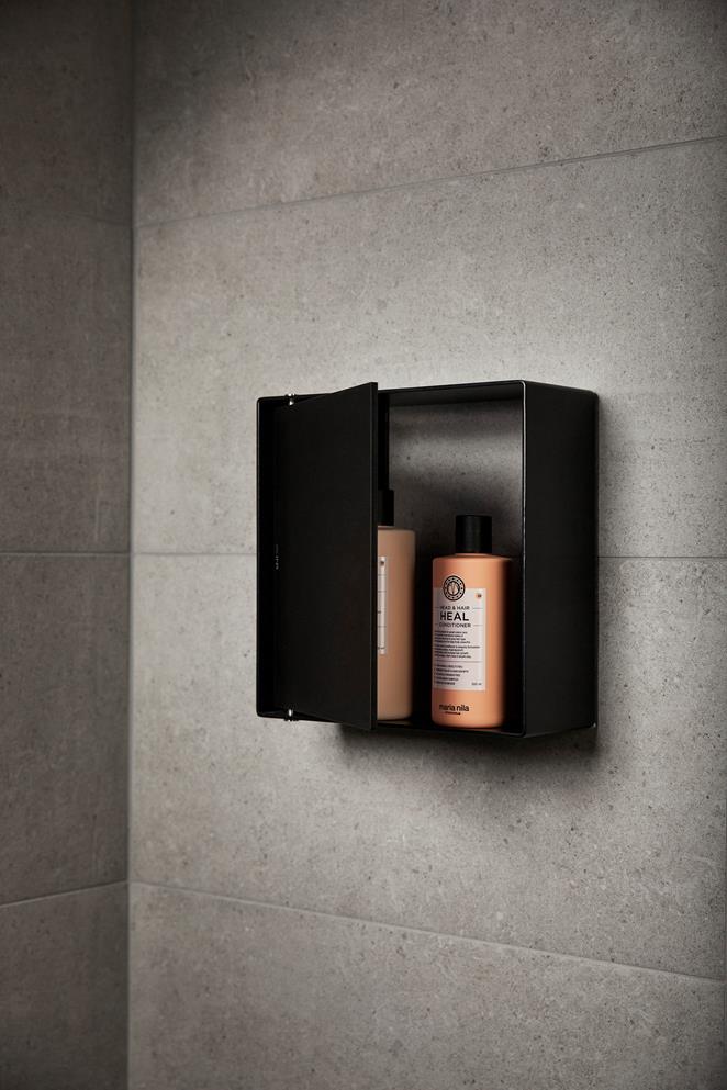 Dusjoppbevaring Case i Matte Black.
