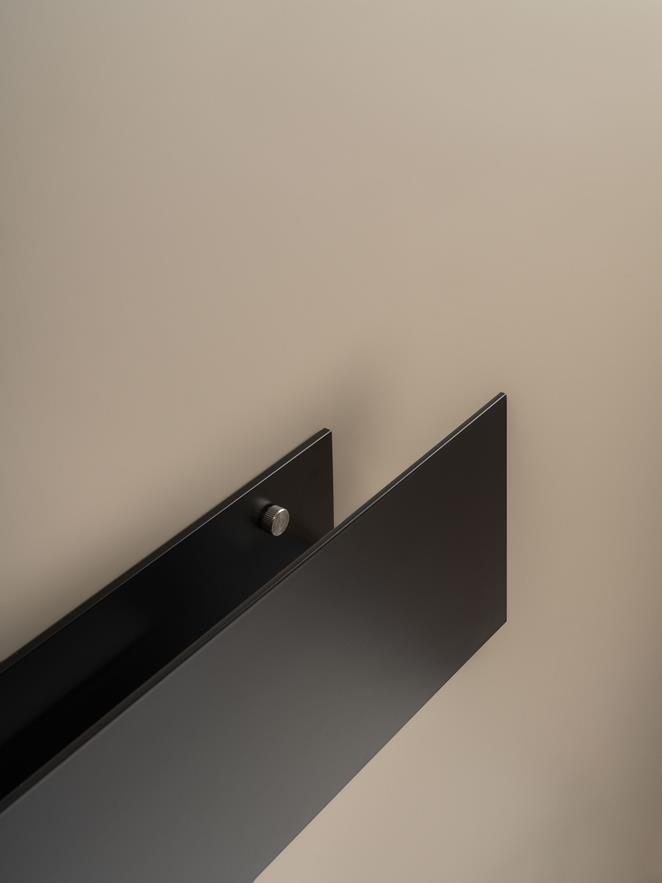 Dusjoppbevaring BOX i Matte Black.
