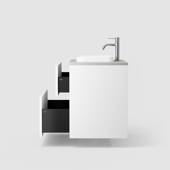 Grand Solid med Level benkeplate og innfelt servant 