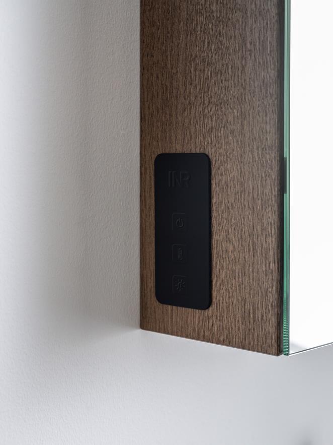 Touchpanelet til speilskap Circ og Stage Plus.
