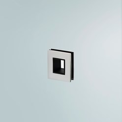55 x 55 mm, Innside: 25 x 25 mm, D: 15 mm. Inngår som standard. Kostnadsfritt alternativ på ARC Skyvedør.