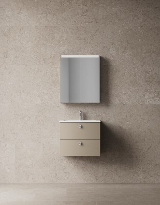 Core Solid 60 i Warm Clay med speilskap Stage 60 og Alvaret Clay 60x120.